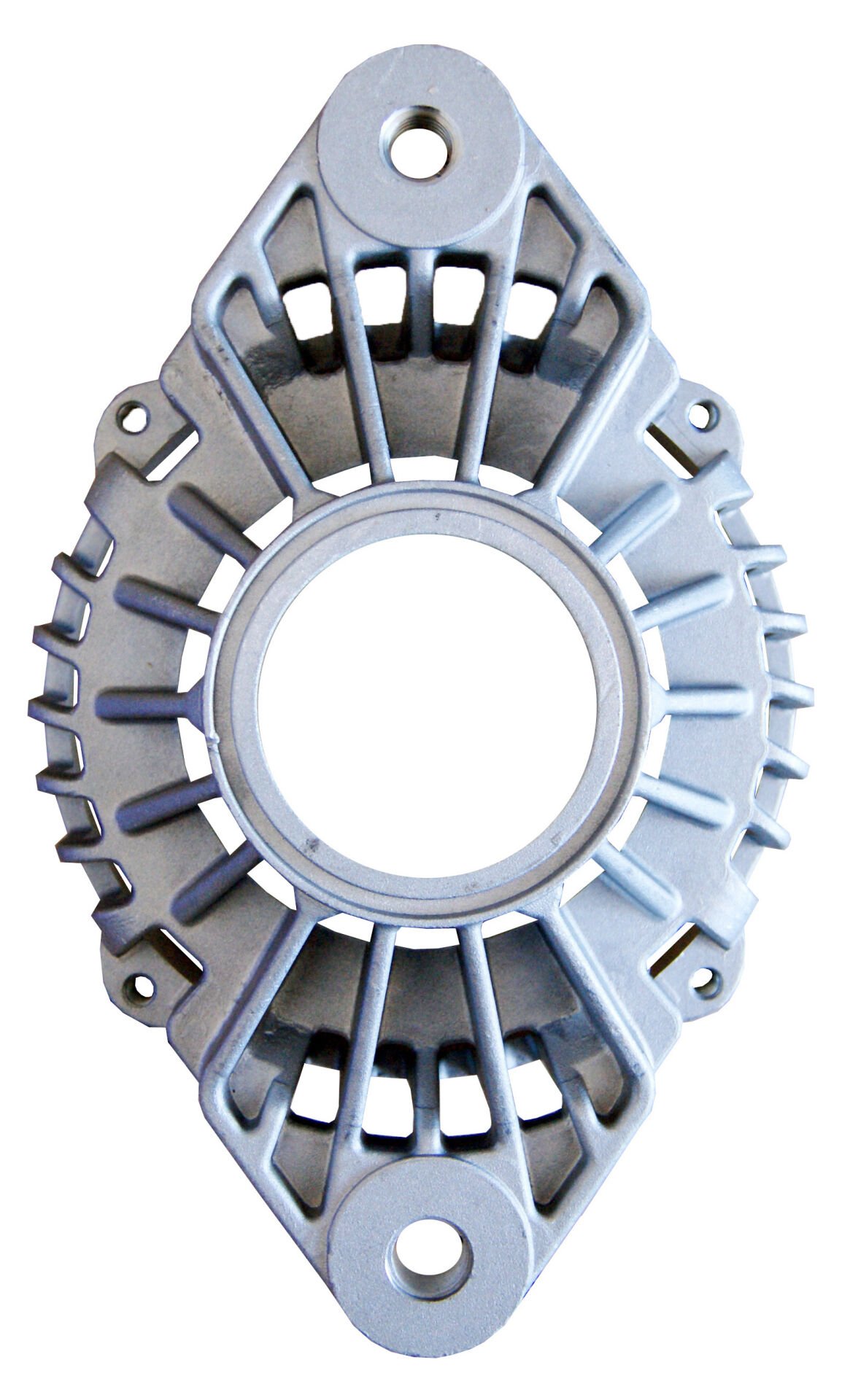 UBK 5003 - ALTERNATÖR ÖN BİLYA KAPAĞI 24V 70A