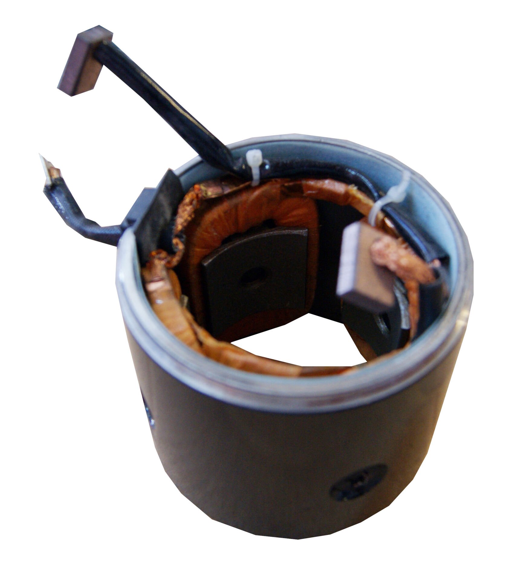 UMG 2124 - MARŞ GÖVDESİ 12V 1,0KW