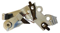 D4 111 2 - ALTERNATÖR KÖMÜR YUVASI 12V
